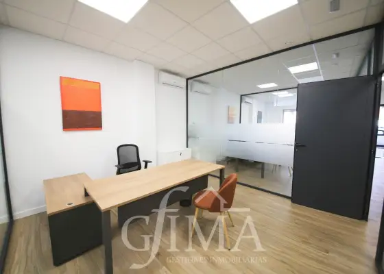 Oficina en alquiler – espacio coworking en Tomelloso