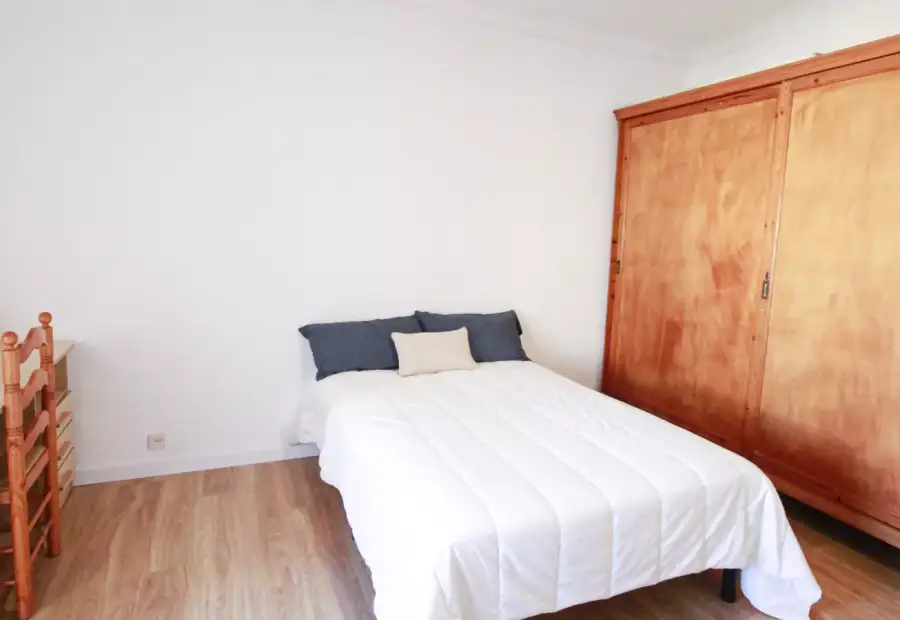 Se alquila habitación en piso compartido en Barcelona en Barcelona